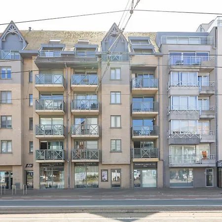 Apartament Plaza P23 *
